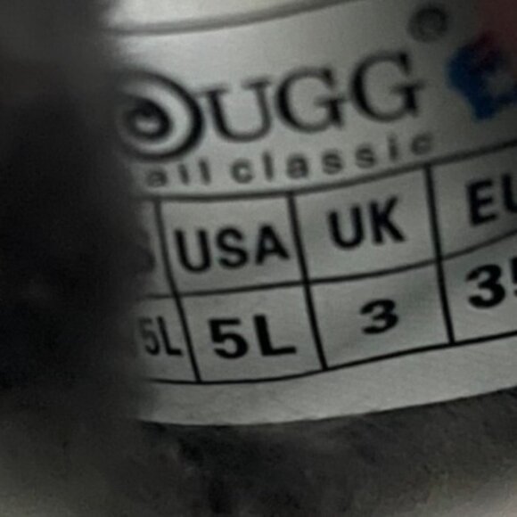 Women Glitter Sheepskin Boots Size 5 Cozy Warm Classic Winter Luxe Sparkle Bow - Picture 9 of 10